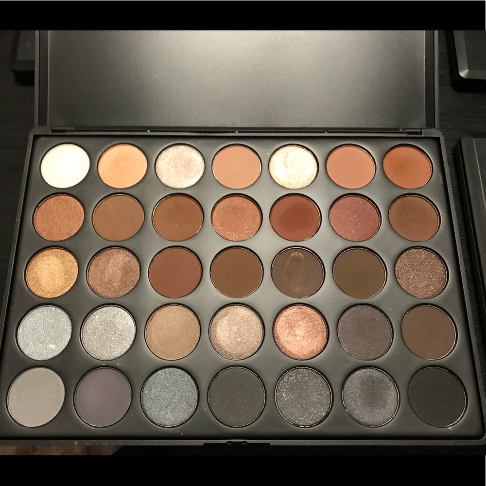 Morphe palette